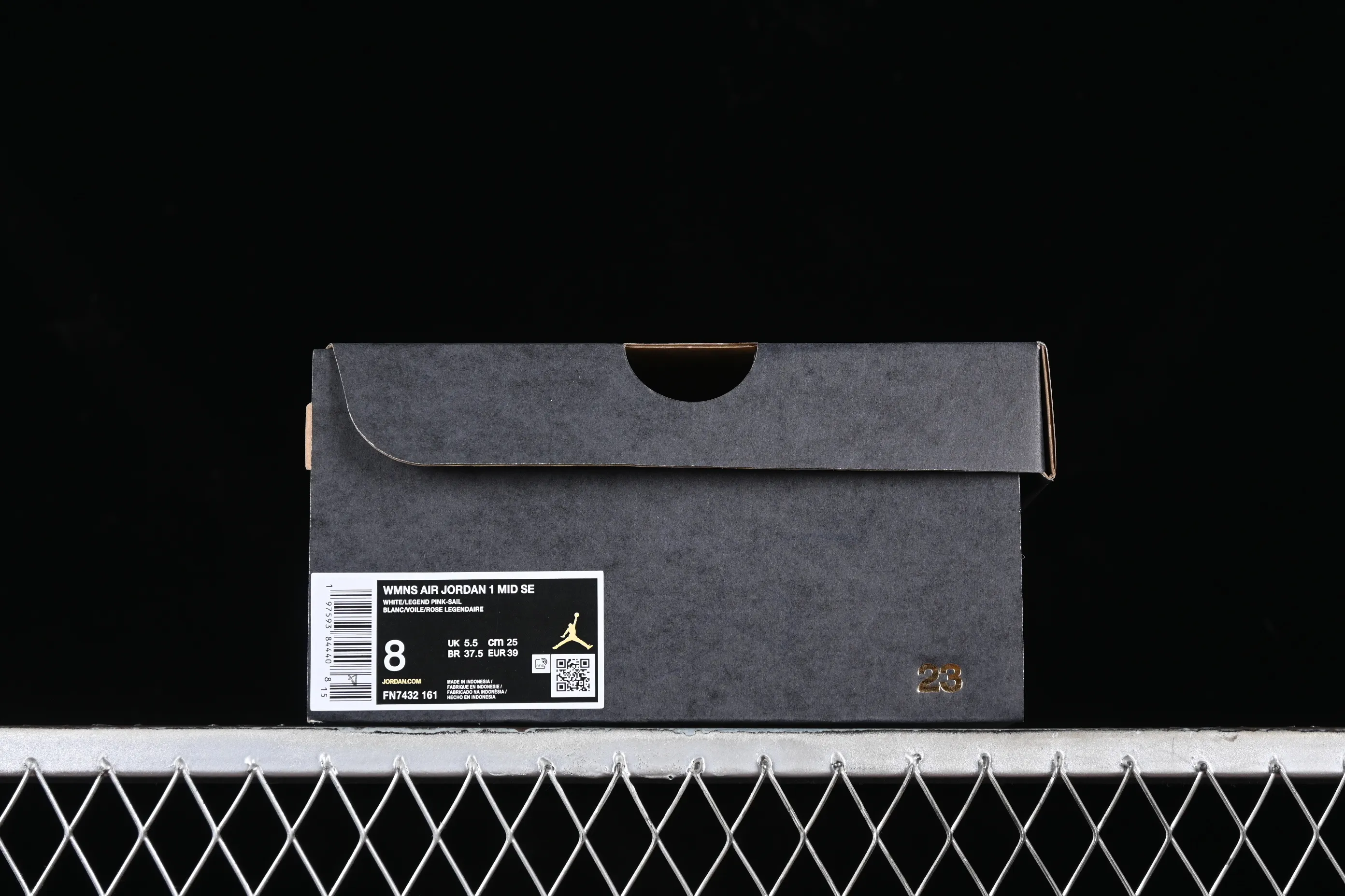 All categories Air Jordan Jordan series basketball shoes Air Jordan 1 Mid Air Jordan AJ1 Mid AJ1 Joe 1 white pink mid-top basketball shoes FN7432-161